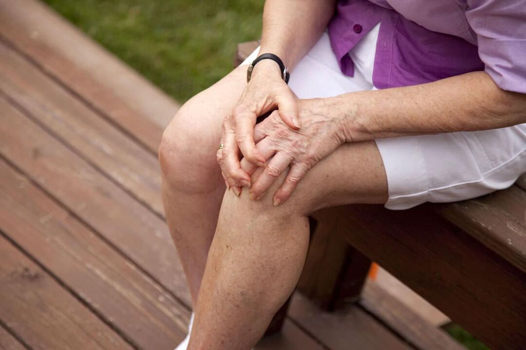 Choroba zwyrodnieniowa stawu kolanowego jest powszechna u starszych kobiet